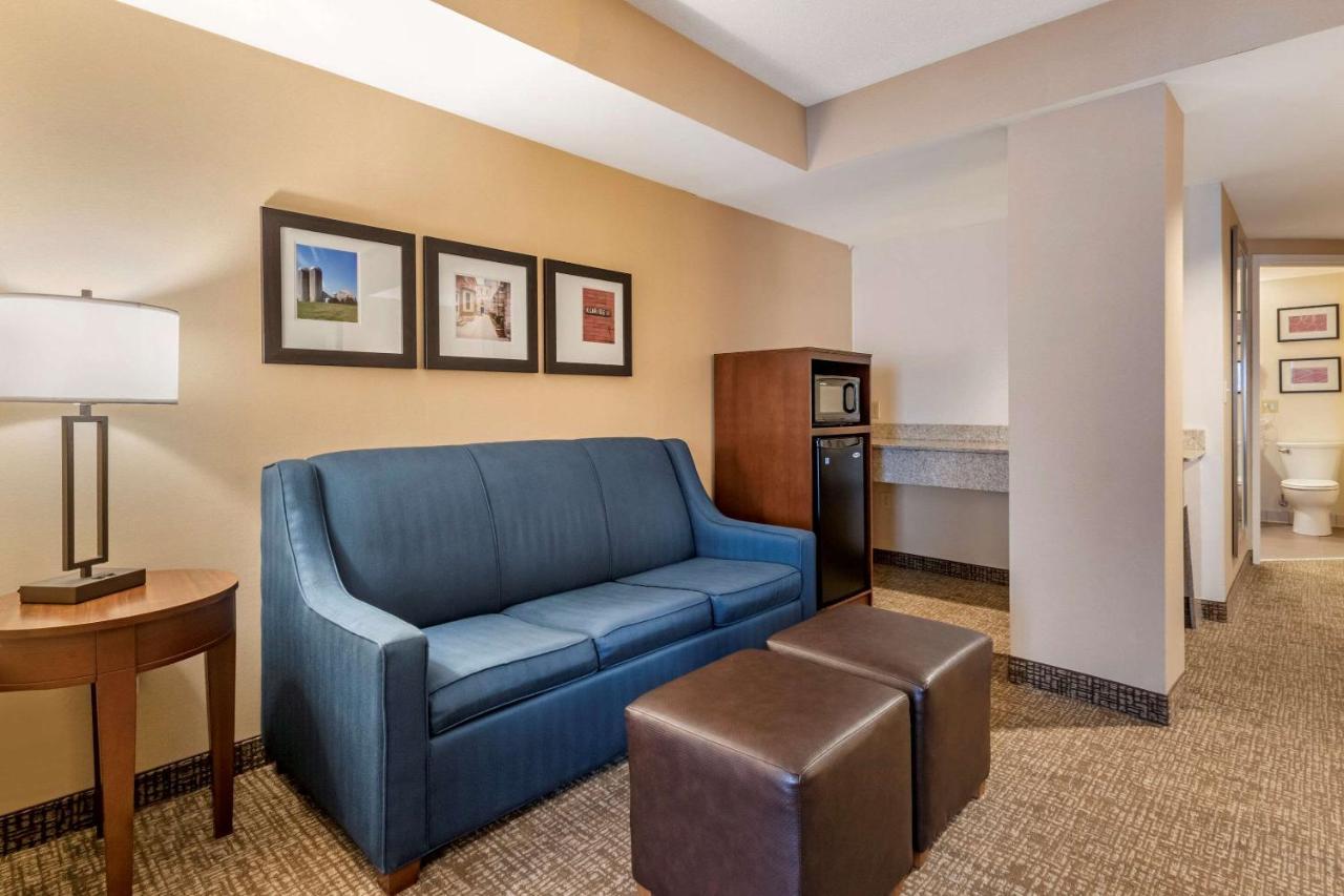 Comfort Suites Downtown Carlisle Dış mekan fotoğraf