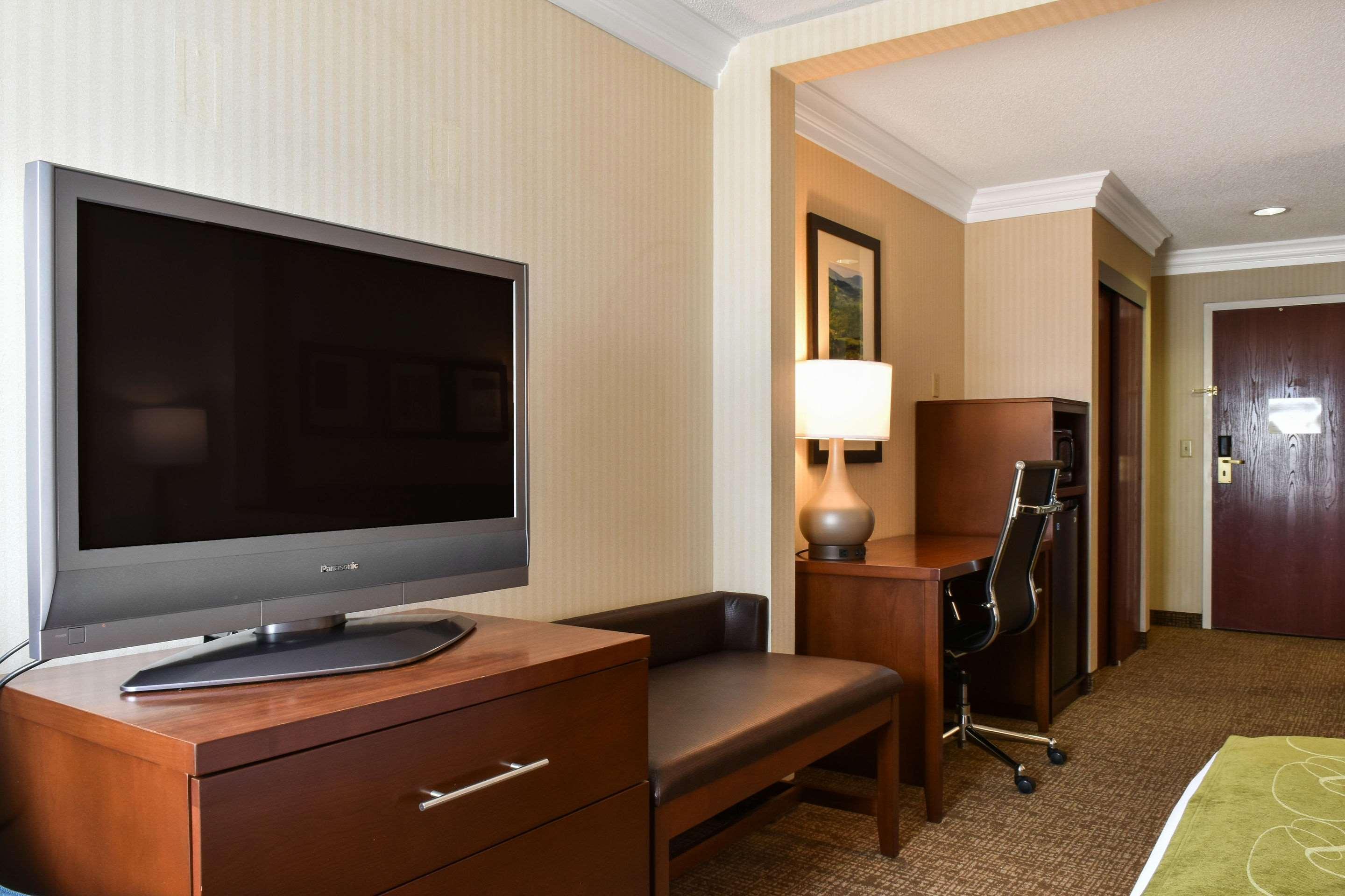 Comfort Suites Downtown Carlisle Dış mekan fotoğraf