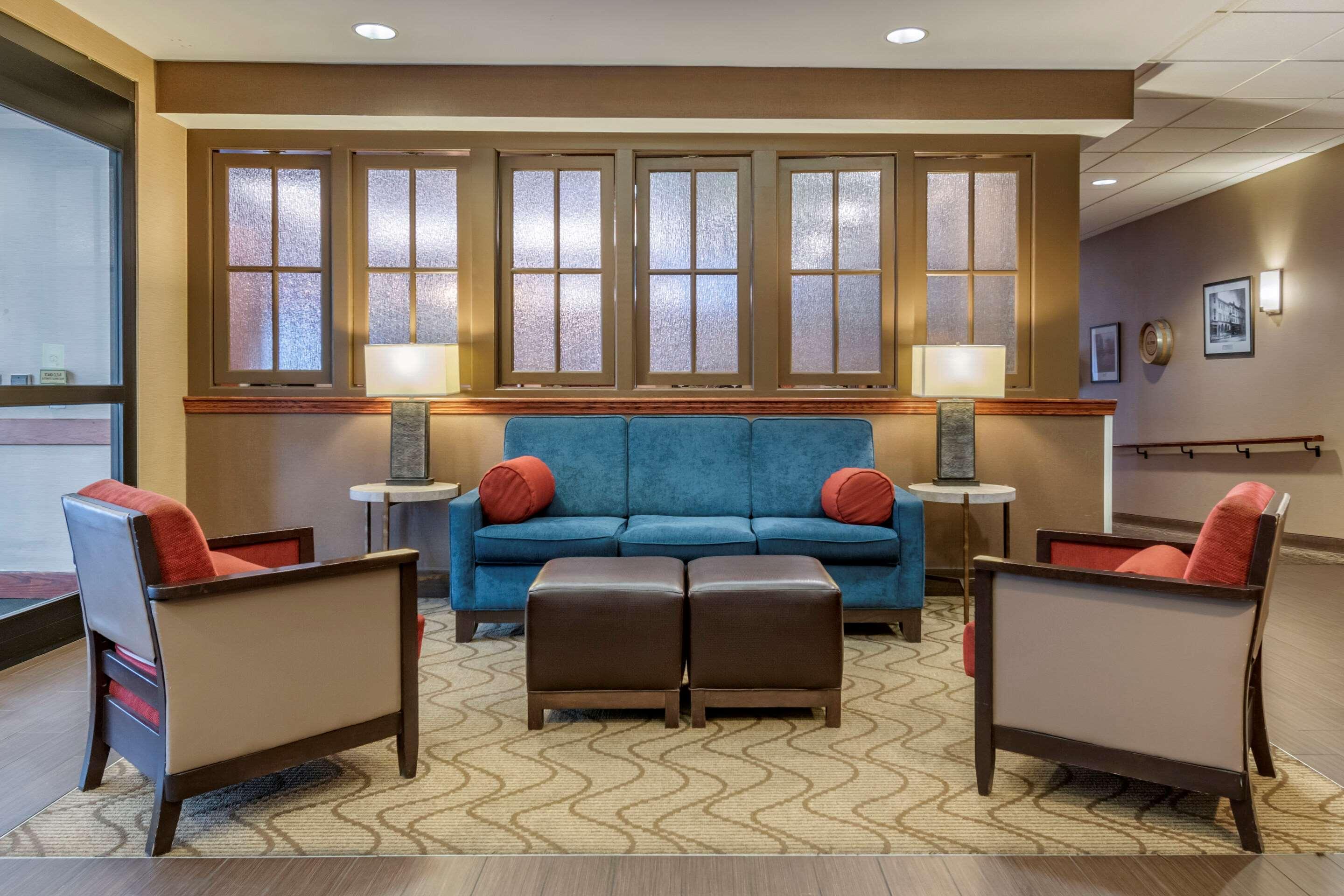 Comfort Suites Downtown Carlisle Dış mekan fotoğraf